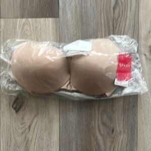 NWT SPANX Natural Bra-lellujah T-shirt bra 32B